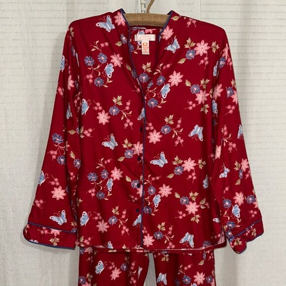 STUDIO by VS M Deep Red Floral Butterfly Flannel Yoke Collar Long Sleeve PJ Set - Picture 1 of 13
